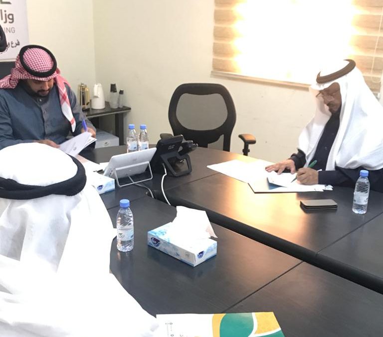 الجمعية توقع اتفاقية مع فرع وزارة الاسكان
